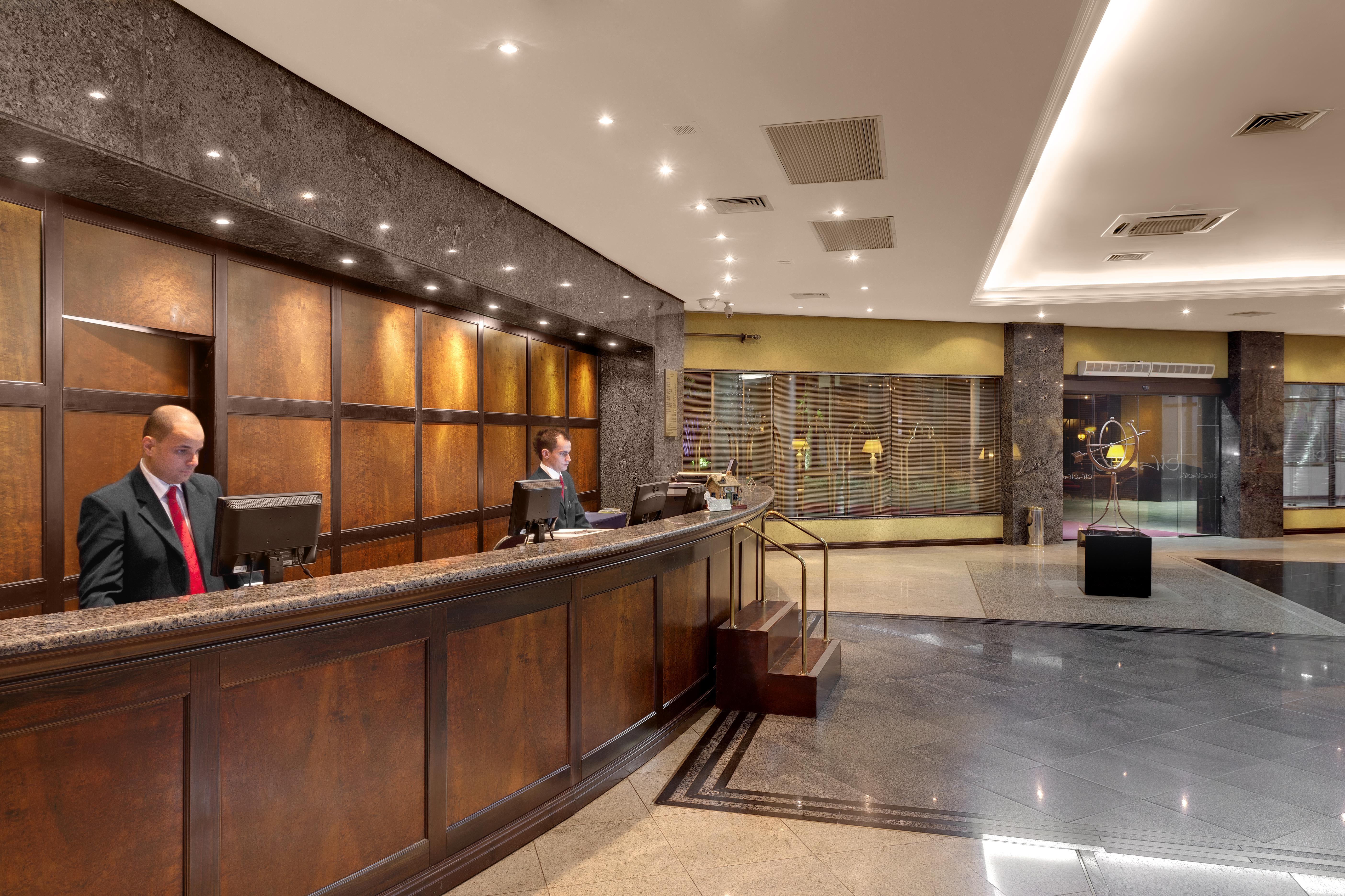 Mabu Thermas Grand Resort Foz do Iguaçu Buitenkant foto The lobby of the hotel
